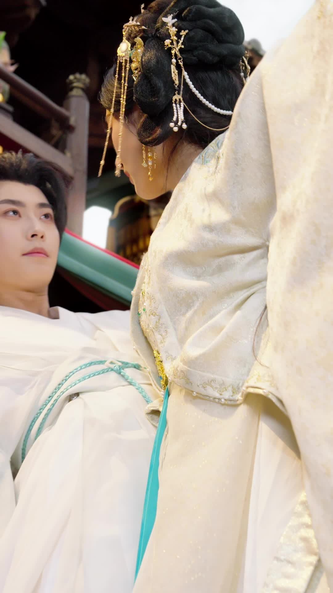 Episode 10 - An Empress in a Weak Wife's Body